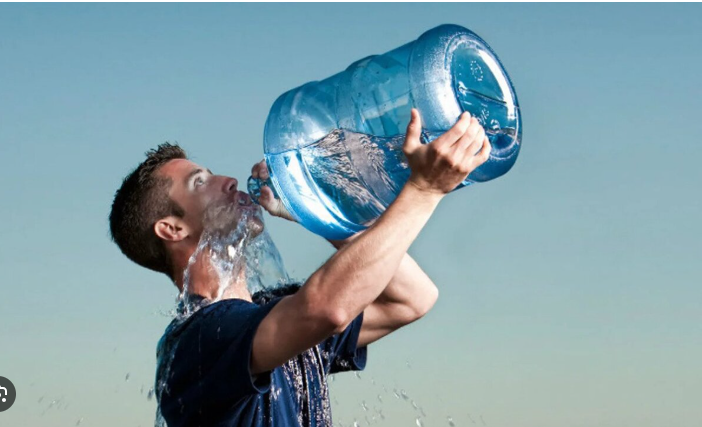 Почему важно пить больше воды?